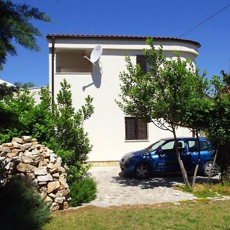 Apartmani Juliska Pirovac Exterior foto